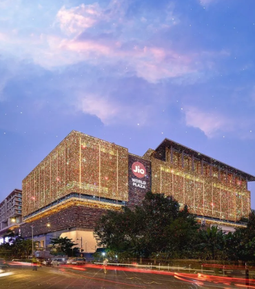 JIO WORLD PLAZA